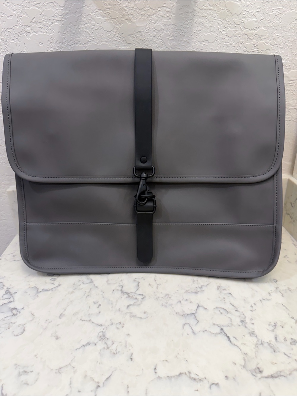 RAINS Commuter Bag Grey Waterproof Messenger Laptop Bag Unisex
